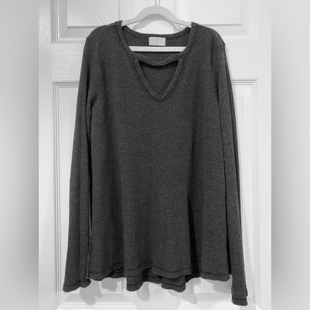 T.la Gray Waffle Knit Long Sleeve Shirt XS Anthropologie Brand Made in the USA